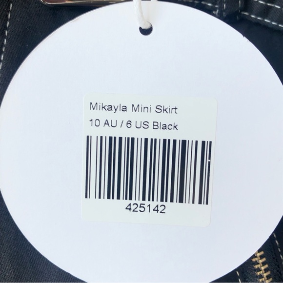 PRINCESS POLLY NWT black Mikayla belted mini skirt asymmetrical zipper, size 6 - Picture 7 of 8